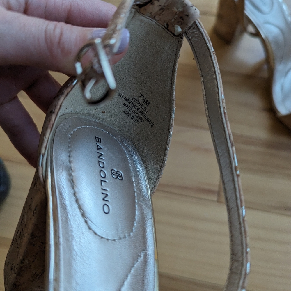 Sandals - Picture 4 of 4